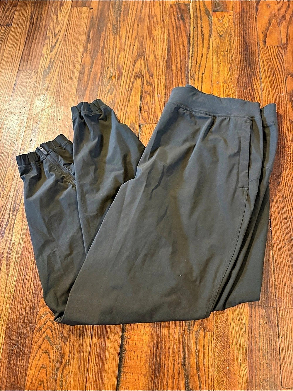 🎉Like New! lululemon Adapted State High-Rise Jogger Green!